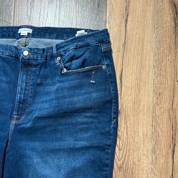 Good Legs Crop Mini Boot Jeans Women's Plus size 28-32 in Indigo New W/out Tags! - Picture 3 of 7